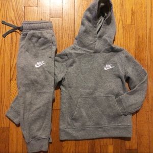 Nike Hoodie and Joggers Set Grey Boys size 4 XS